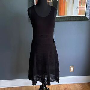 Simply Vera black sweater knit rank bodice ribbed waist banded skirt midi. NWT.